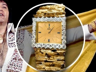 Mẫu đồng hồ vàng trị giá 495.000 USD